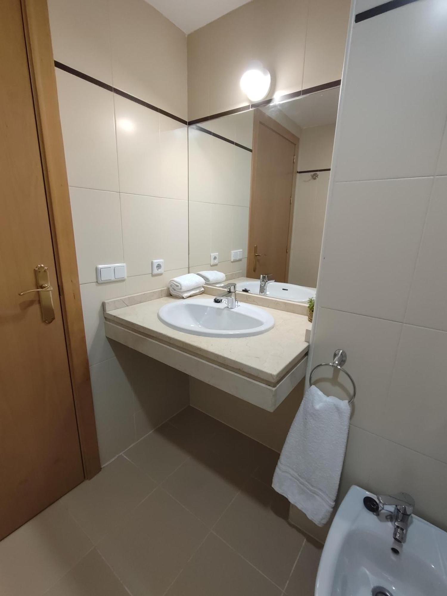 Apartamento En Sevilla Con Piscina Y Parking La Algaba Eksteriør bilde